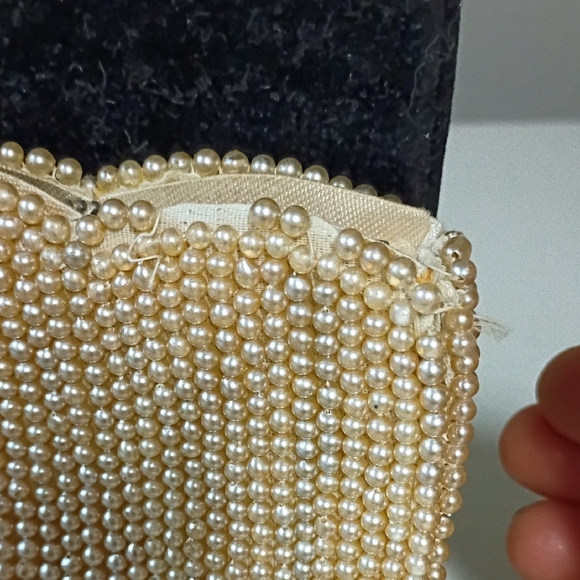 Pearl Embellished Clutch in Cream - Picture 3 of 6
